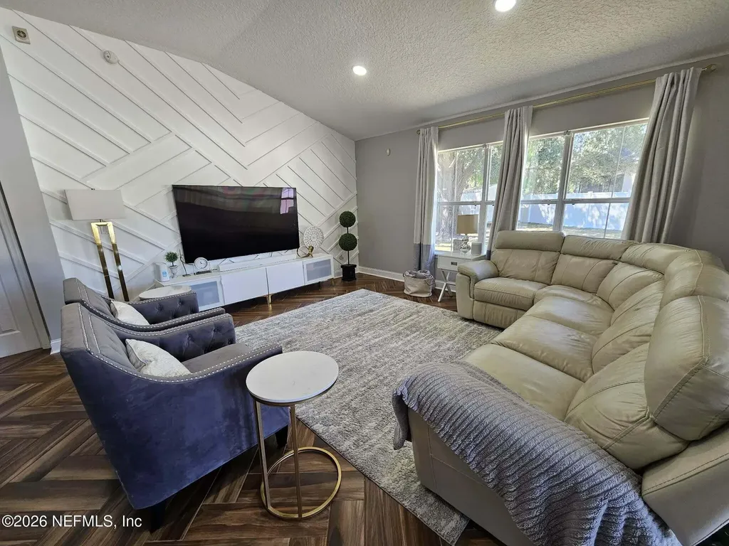 890 Misty Oak Street Orange Park FL 32065
