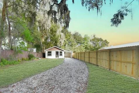 2118 Gillis Street Palatka FL 32177