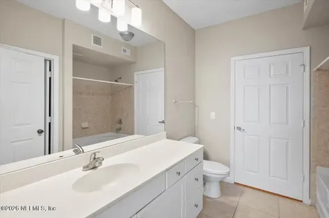 8539 Gate Parkway Jacksonville FL 32216