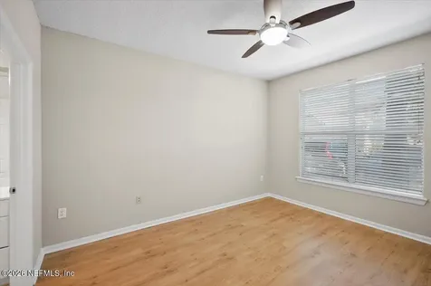 8539 Gate Parkway Jacksonville FL 32216
