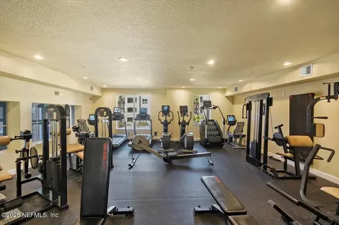 8539 Gate Parkway Jacksonville FL 32216