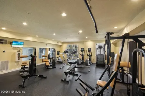 8539 Gate Parkway Jacksonville FL 32216