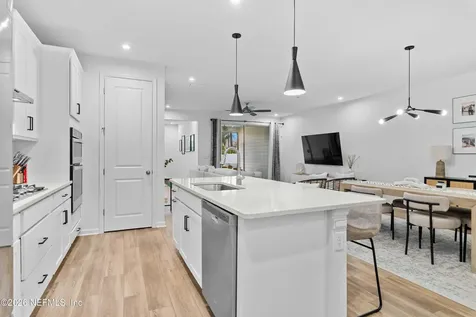 3673 Marsh Reserve Boulevard Jacksonville FL 32224
