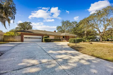 4768 Queen Lane Jacksonville FL 32210