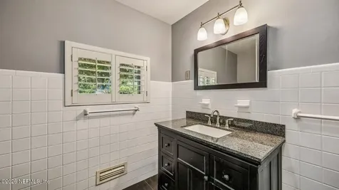 4768 Queen Lane Jacksonville FL 32210