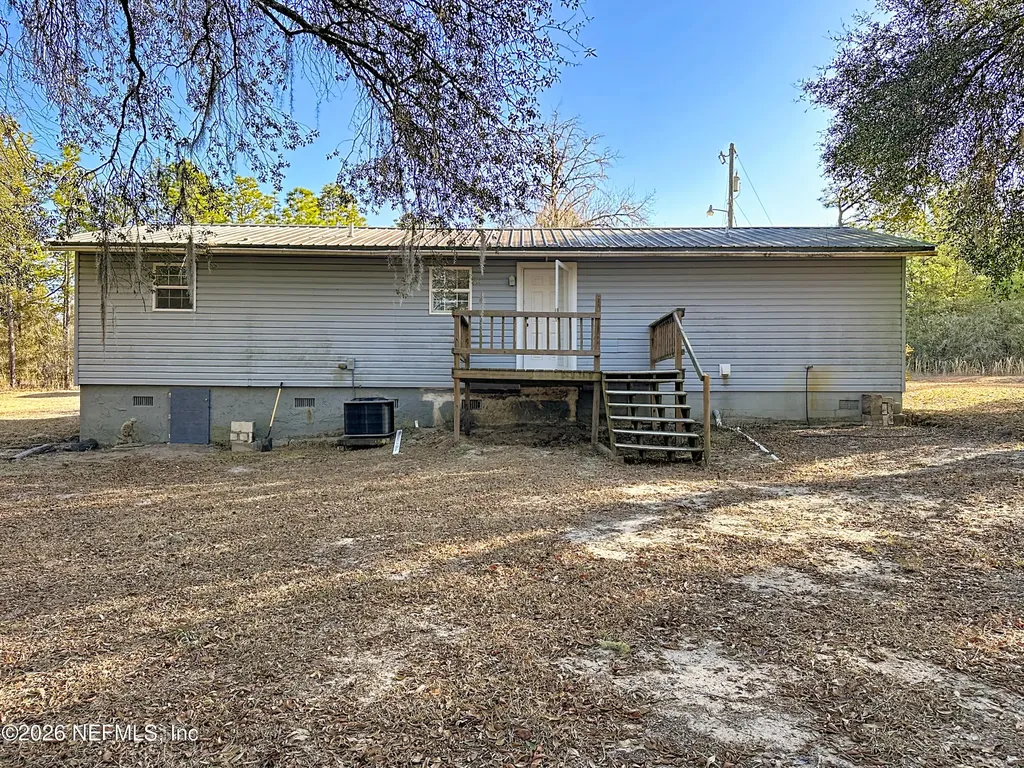 141 Paris Street Interlachen FL 32148
