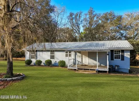 141 Paris Street Interlachen FL 32148