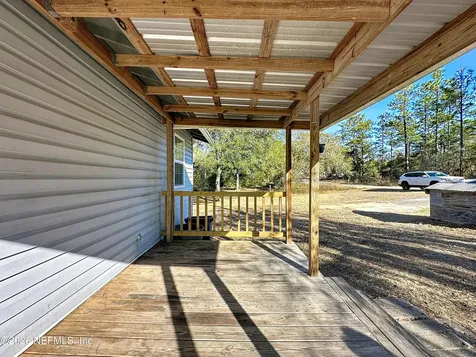 141 Paris Street Interlachen FL 32148