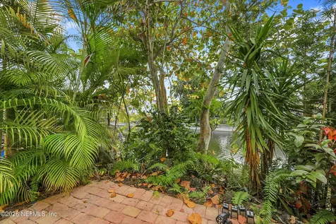 3467 NW 17th Terrace Oakland Park FL 33309