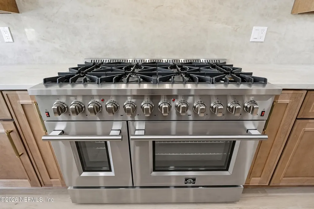 354 11th Street Atlantic Beach FL 32233