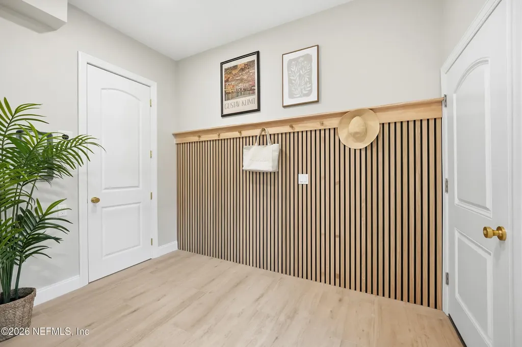 354 11th Street Atlantic Beach FL 32233