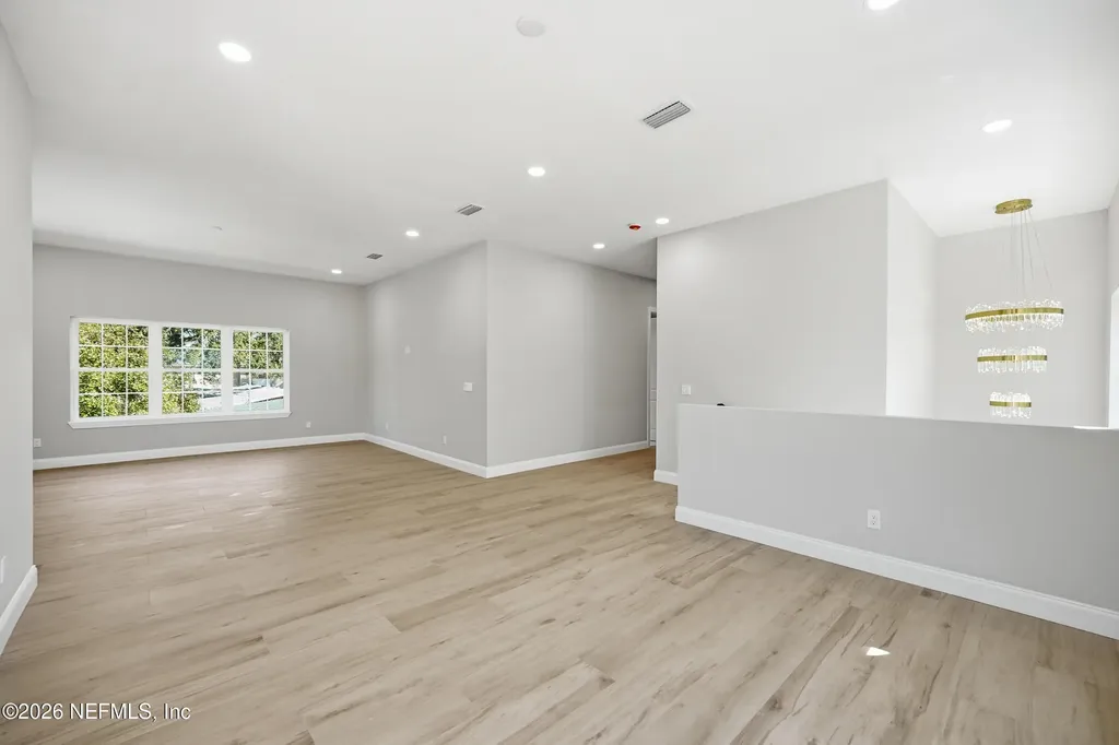 354 11th Street Atlantic Beach FL 32233