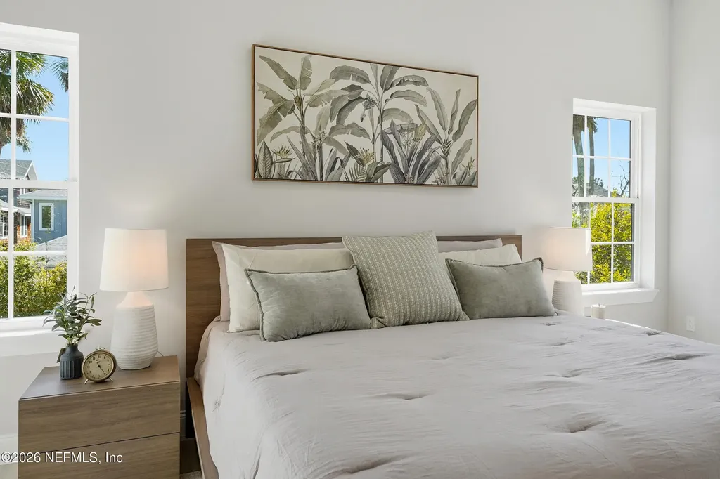 354 11th Street Atlantic Beach FL 32233