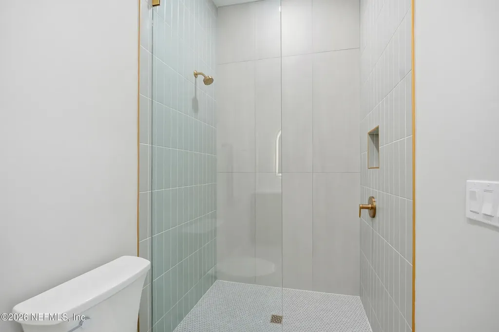 354 11th Street Atlantic Beach FL 32233