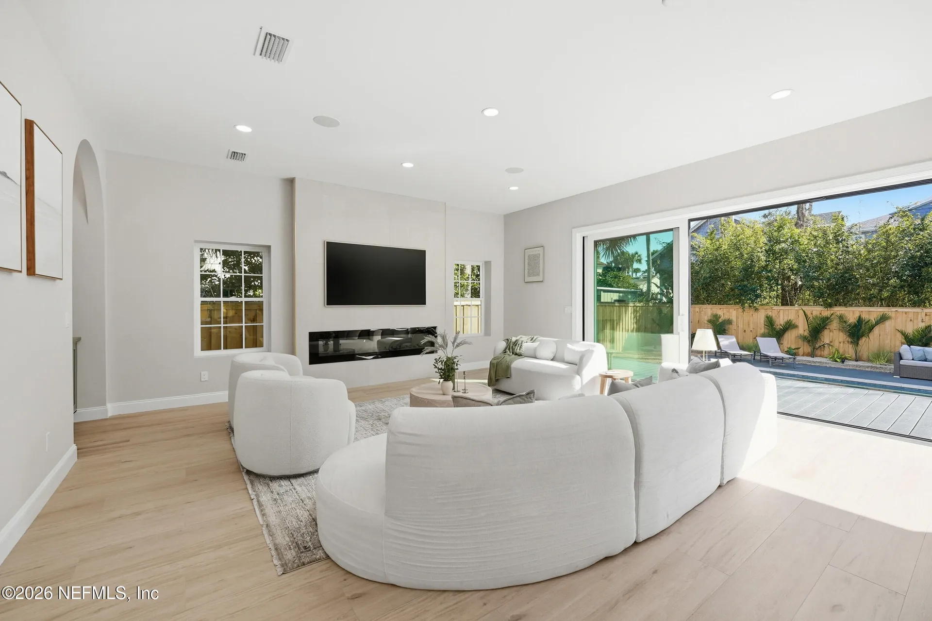 354 11th Street Atlantic Beach FL 32233