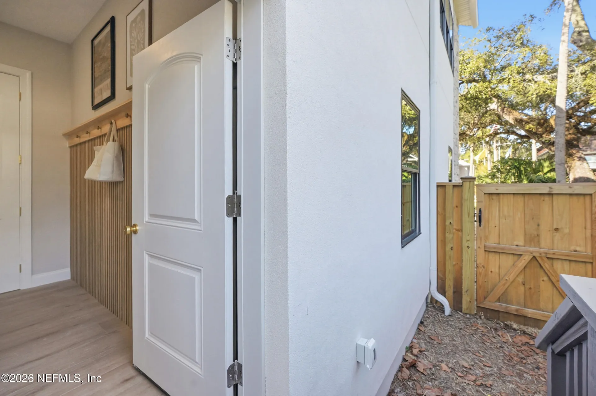 354 11th Street Atlantic Beach FL 32233