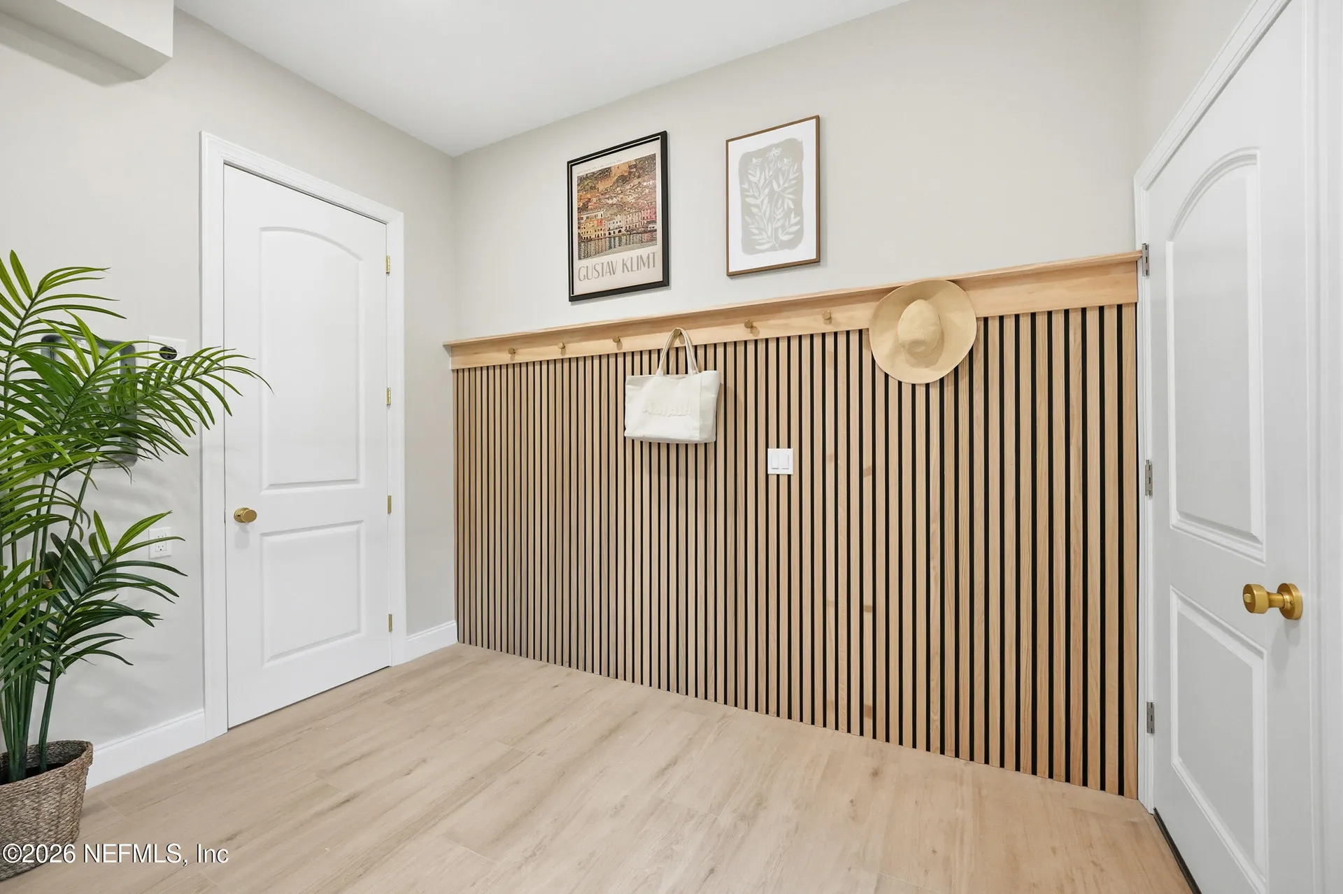 354 11th Street Atlantic Beach FL 32233