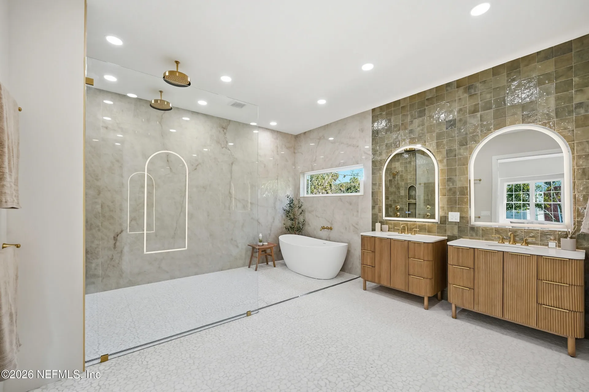 354 11th Street Atlantic Beach FL 32233