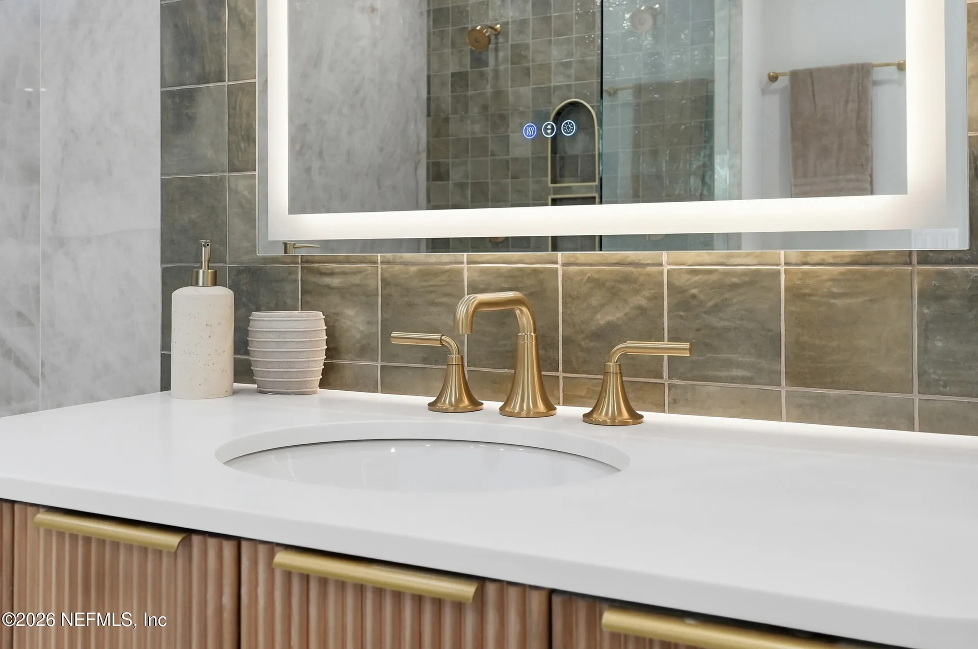 354 11th Street Atlantic Beach FL 32233