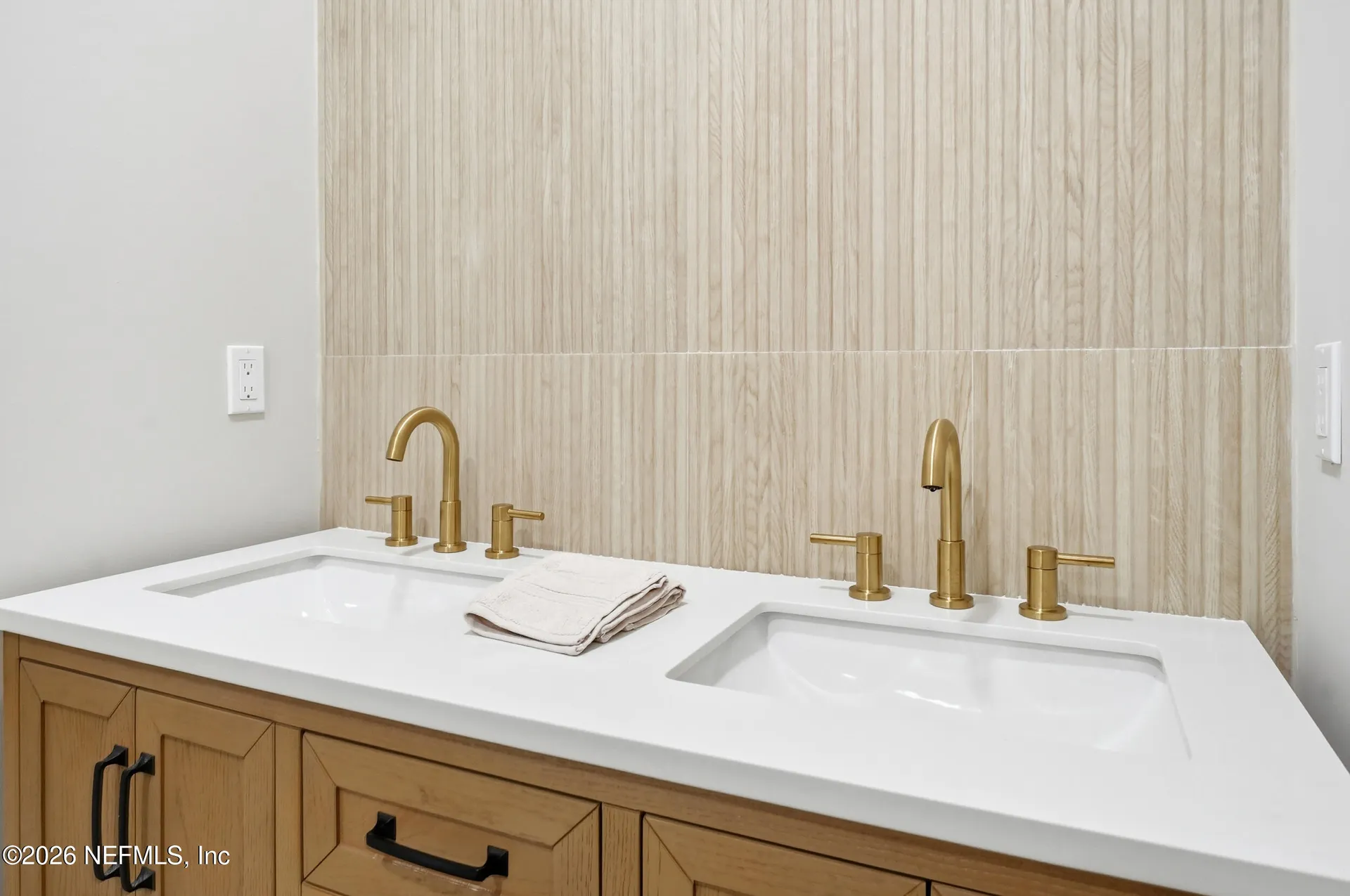 354 11th Street Atlantic Beach FL 32233