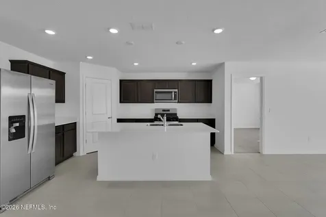 7022 Sandperch Street Jacksonville FL 32244