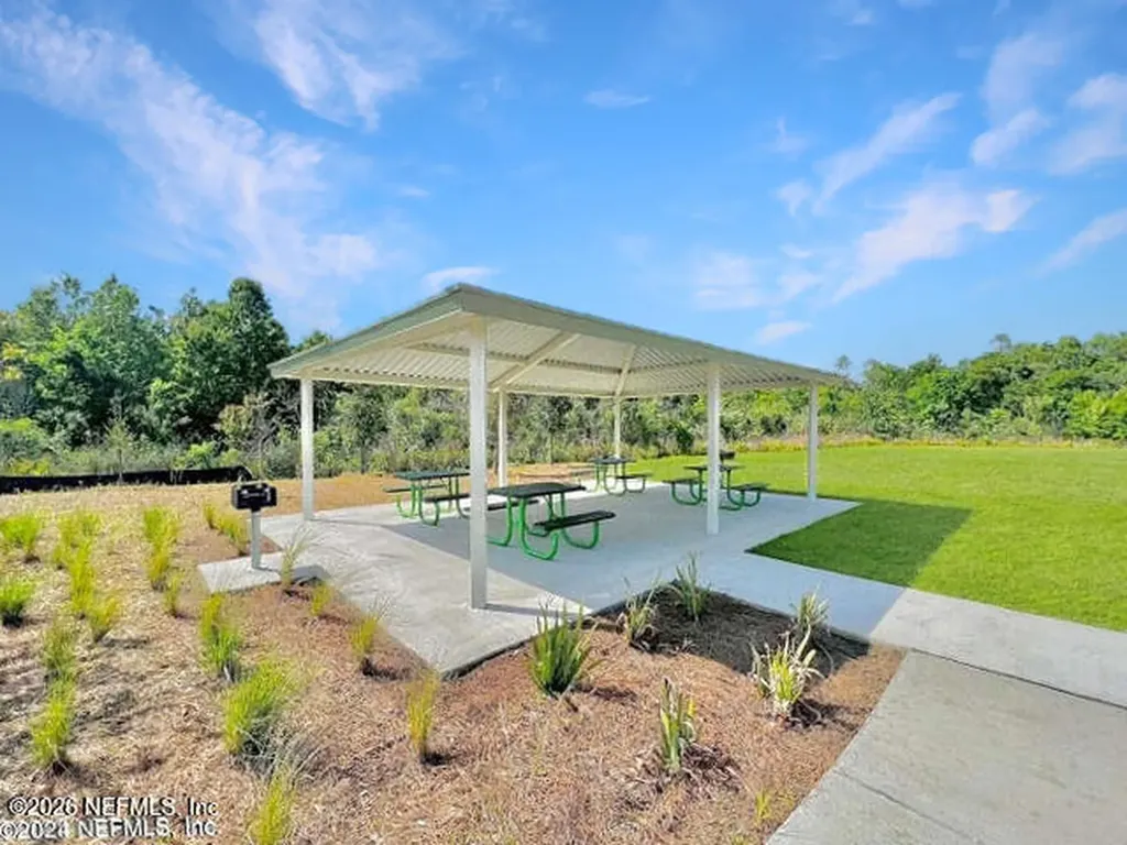 8393 Helmsley Boulevard Jacksonville FL 32219