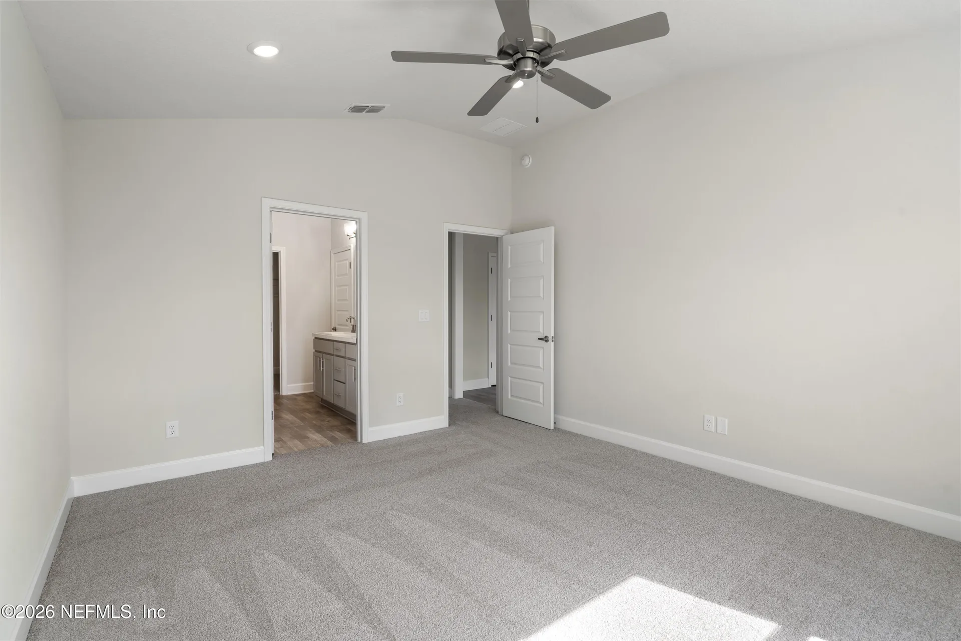 8393 Helmsley Boulevard Jacksonville FL 32219