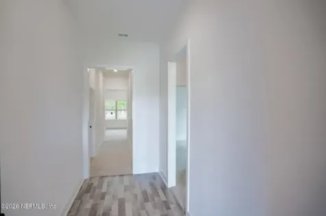 8393 Helmsley Boulevard Jacksonville FL 32219