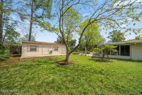 118 W Camelot Drive Palatka FL 32177