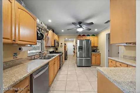 118 W Camelot Drive Palatka FL 32177