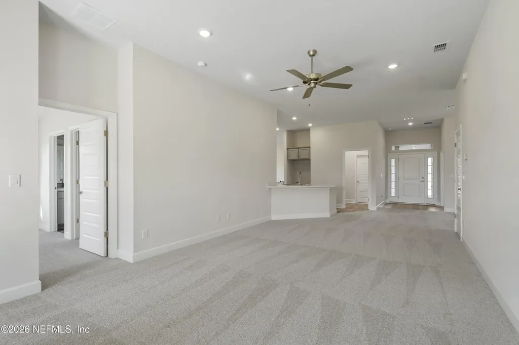 8333 Helmsley Boulevard Jacksonville FL 32219