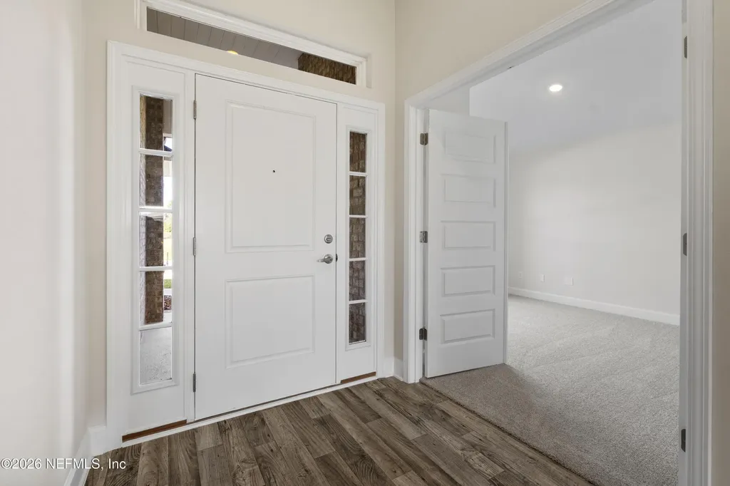 8333 Helmsley Boulevard Jacksonville FL 32219