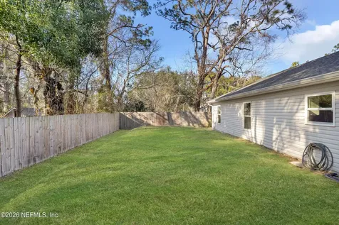 696 Oakland Avenue St. Augustine FL 32084