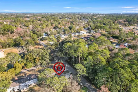 696 Oakland Avenue St. Augustine FL 32084