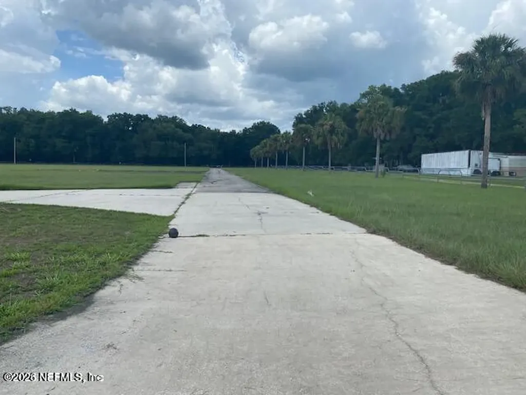 119 Pomona Landing Road Pomona Park FL 32181
