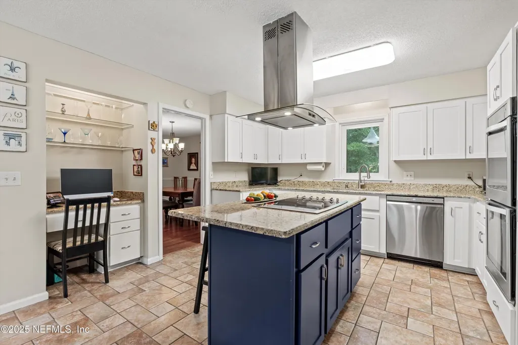 4654 Ortega Farms Circle Jacksonville FL 32210