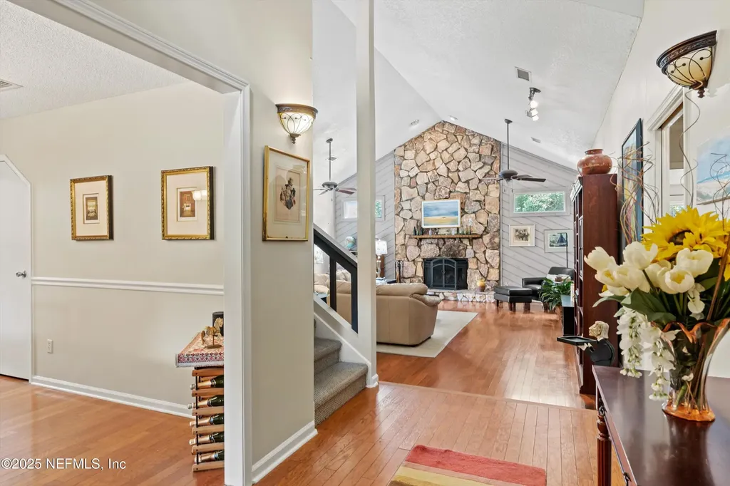 4654 Ortega Farms Circle Jacksonville FL 32210