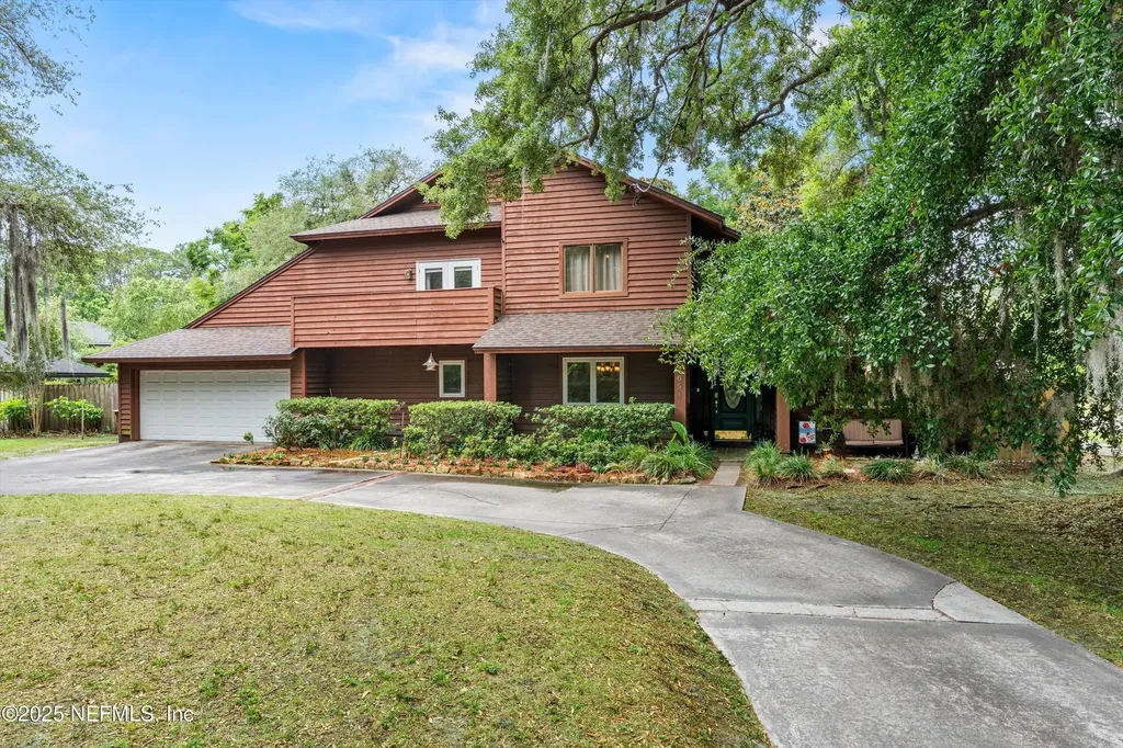 4654 Ortega Farms Circle Jacksonville FL 32210