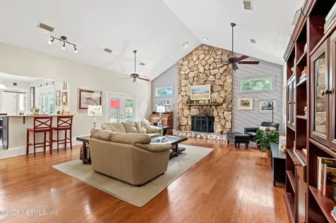 4654 Ortega Farms Circle Jacksonville FL 32210