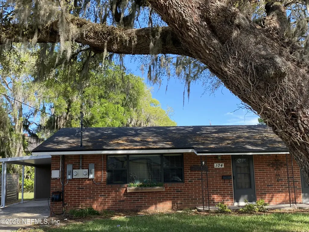 104 Street Elmo Road Green Cove Springs FL 32043