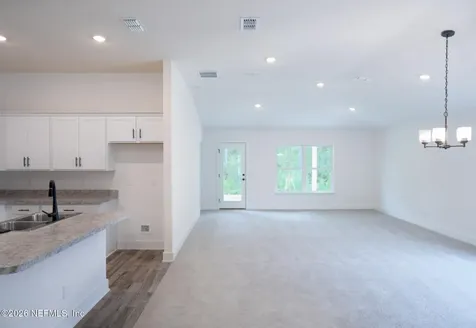 8309 Helmsley Boulevard Jacksonville FL 32219