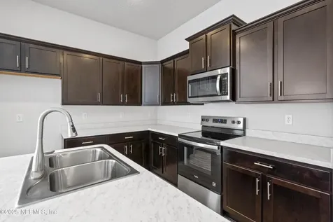 8309 Helmsley Boulevard Jacksonville FL 32219