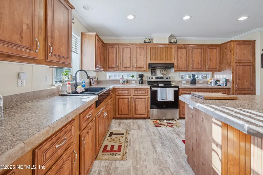 11145 SW 92nd Street Hampton FL 32044