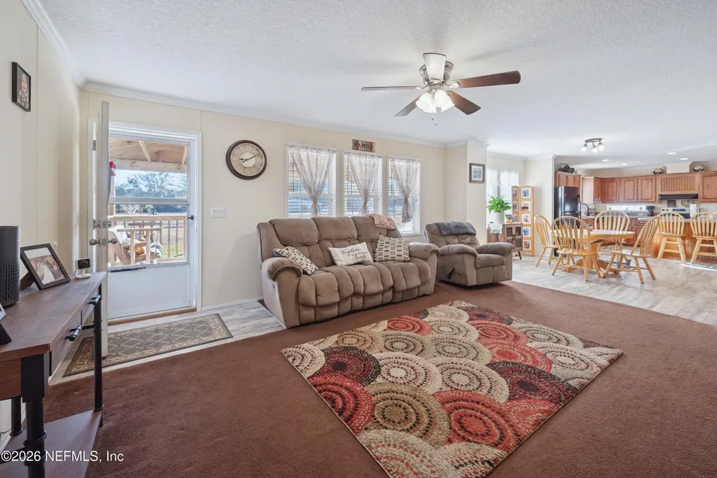 11145 SW 92nd Street Hampton FL 32044