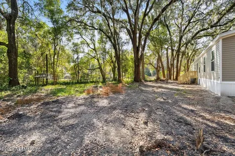 3121 Bainbridge Road Palatka FL 32177