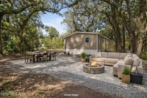 3121 Bainbridge Road Palatka FL 32177