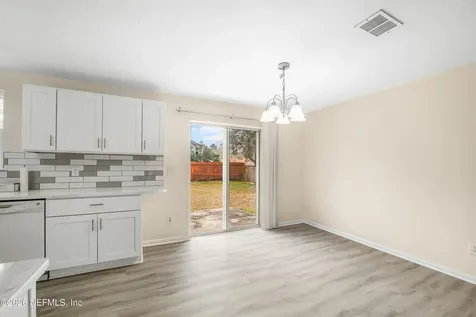 2427 Olson Lane Jacksonville FL 32210
