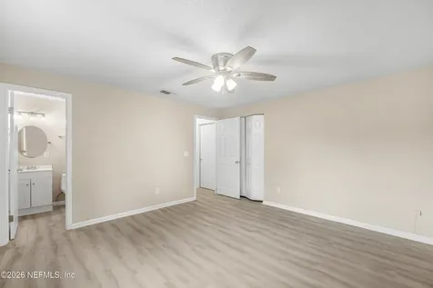 2427 Olson Lane Jacksonville FL 32210
