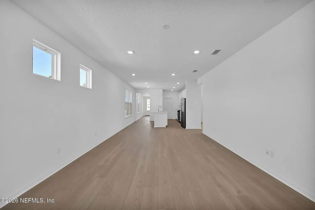 693 Continuum Loop Yulee FL 32097