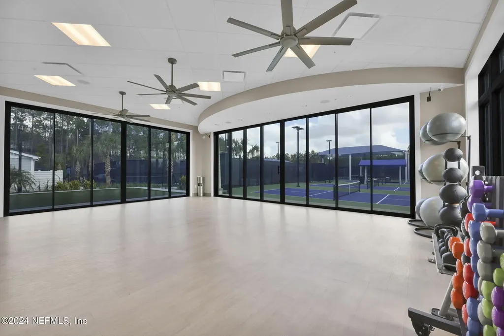 693 Continuum Loop Yulee FL 32097